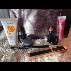 Lancôme Beauty Set with Pouch (golden color), New